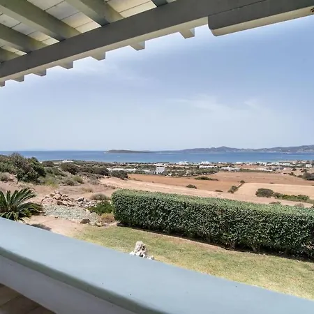 The Faragas Luxury Retreat House Holiday home